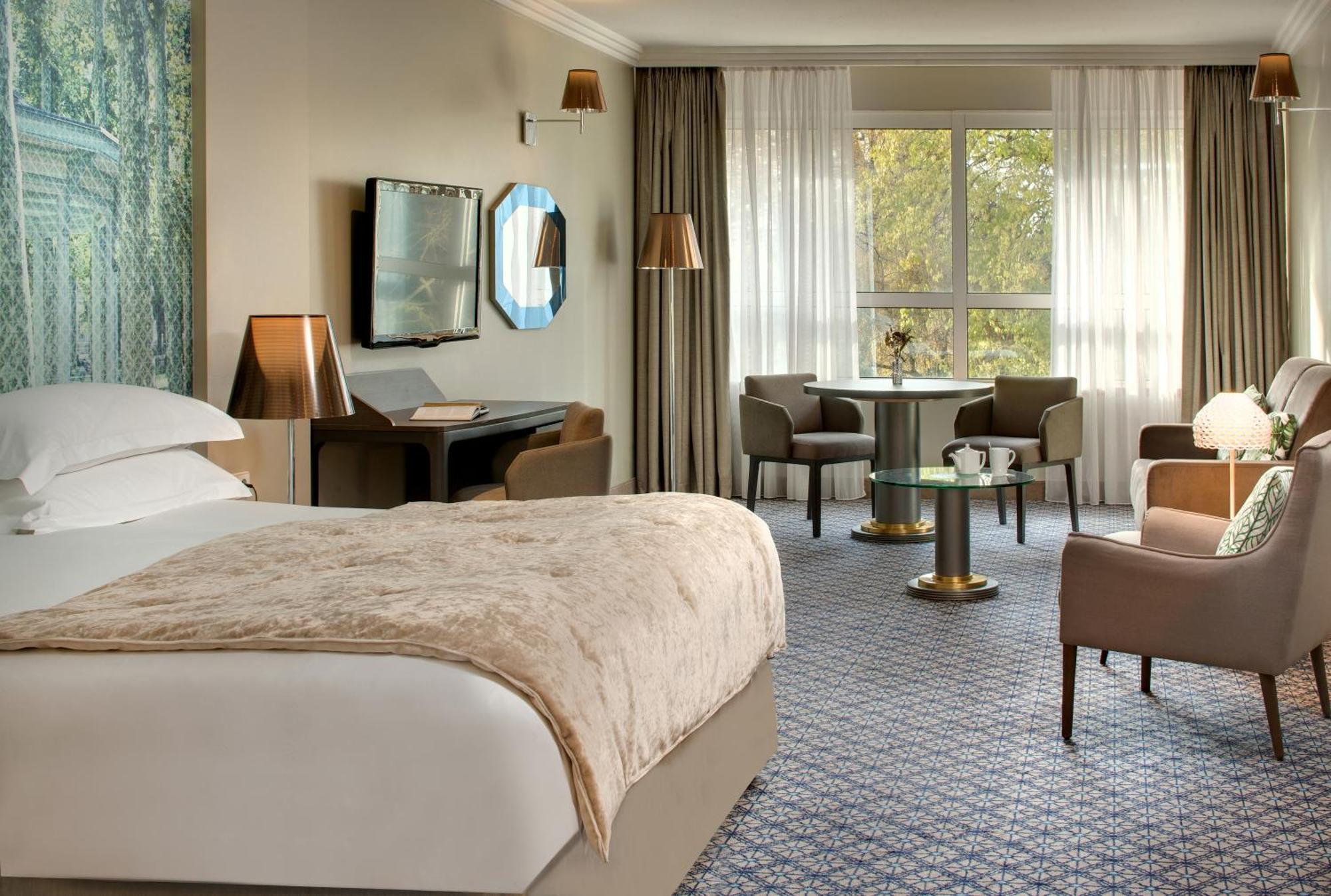Celestins Spa Thermal & Hotel By Vy Resort Vichy Eksteriør billede A room at the InterContinental London Park Lane